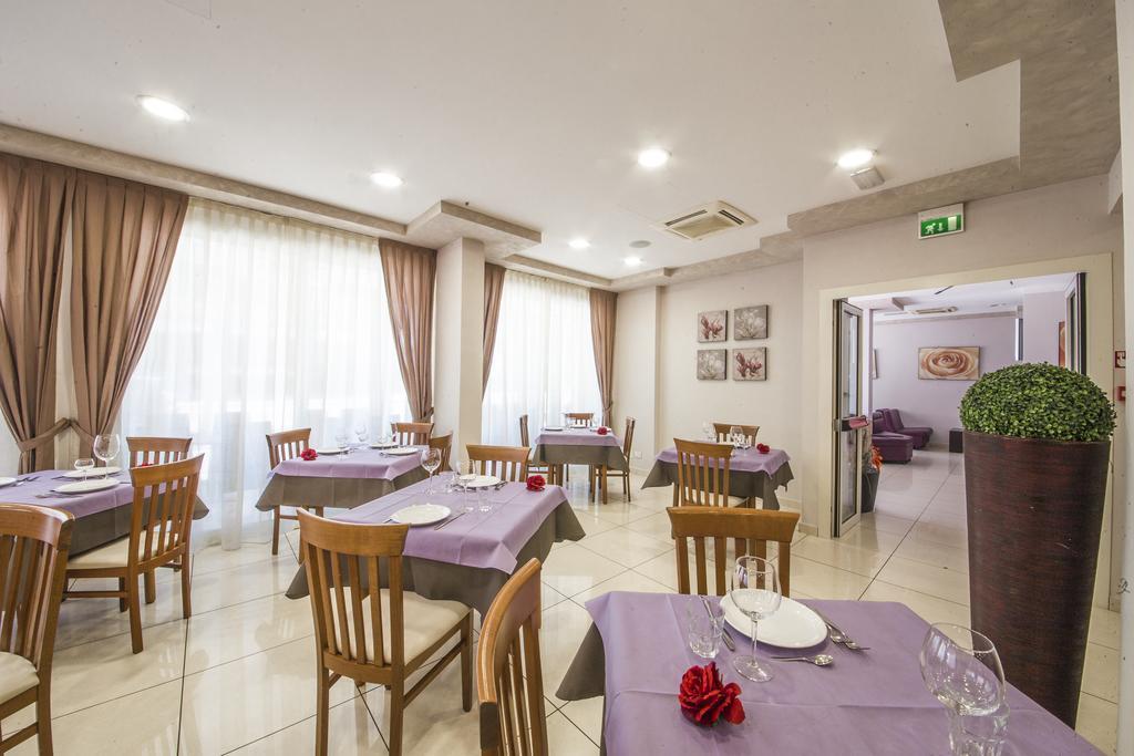 Hotel Giove Dipendenza Hotel Fiamma Cesenatico Exteriér fotografie