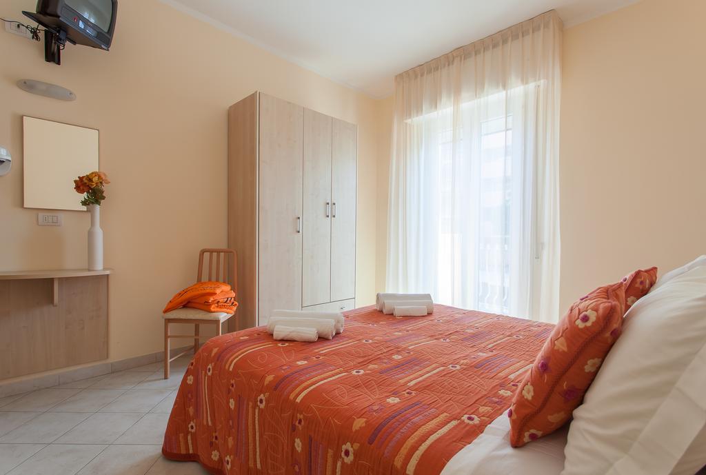 Hotel Giove Dipendenza Hotel Fiamma Cesenatico Exteriér fotografie
